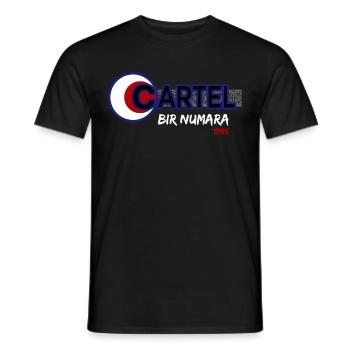 CARTEL BIR NUMARA 1995 - Männer T-Shirt - Schwarz - Vorne - AI Model Male 178 light (178cm)