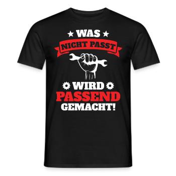 Was nicht passt wird Passend gemacht - Männer T-Shirt - Schwarz - Vorne - AI Model Male 178 light (178cm)