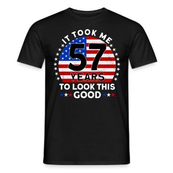 Il m’a fallu 57 ans pour être aussi beau - T-shirt homme - noir - Devant - AI Model Male 178 light (178cm)