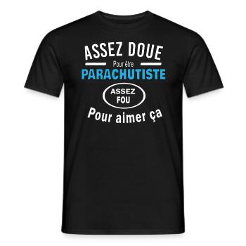 Assez doue pour etre PARACHUTISTE - T-shirt homme - noir - Devant - AI Model Male 178 light (178cm)
