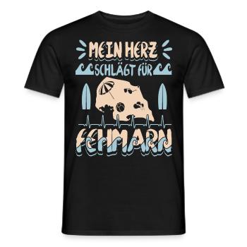 Mein Herz Schlägt Für Fehmarn Ostsee Ostseeinsel - Männer T-Shirt - Schwarz - Vorne - AI Model Male 178 light (178cm)