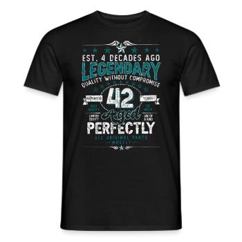 Vintage Légendaire - Vieilli parfaitement 42ème anniversaire - T-shirt homme - noir - Devant - AI Model Male 178 light (178cm)