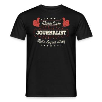 Dieser Coole Journalist Geschenk Kollegen Spruch - Männer T-Shirt - Schwarz - Vorne - AI Model Male 178 light (178cm)