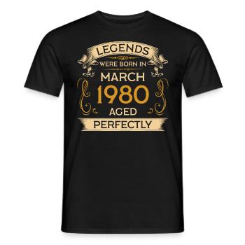 Birthday Legends est né en mars 1980 - T-shirt homme - noir - Devant - AI Model Male 178 light (178cm)