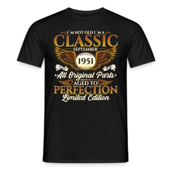 Né en 1951 Cadeau d’anniversaire Septembre - T-shirt homme - noir - Devant - AI Model Male 178 light (178cm)