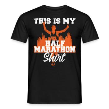 Running Runner Half Marathon - Männer T-Shirt - Schwarz - Vorne - AI Model Male 178 light (178cm)