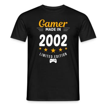 Gamer aus dem Jahr 2002 - Männer T-Shirt - Schwarz - Vorne - AI Model Male 178 light (178cm)