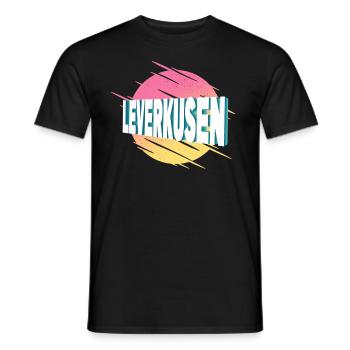 Leverkusen Deutschland Stadt Schrift Vintage Retro - Männer T-Shirt - Schwarz - Vorne - AI Model Male 178 light (178cm)