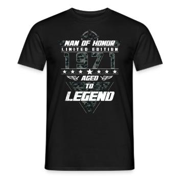 Man of Honor Year of Birth 1971 Camouflage Gift - Men's T-Shirt - black - Front - AI Model Male 178 light (178cm)