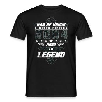 Man of Honor Year of Birth 2004 Camouflage Gift - Men's T-Shirt - black - Front - AI Model Male 178 light (178cm)