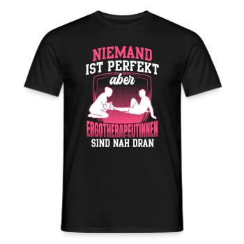 Ergotherapeutin ist perfekt Ergotherapie - Männer T-Shirt - Schwarz - Vorne - AI Model Male 178 light (178cm)