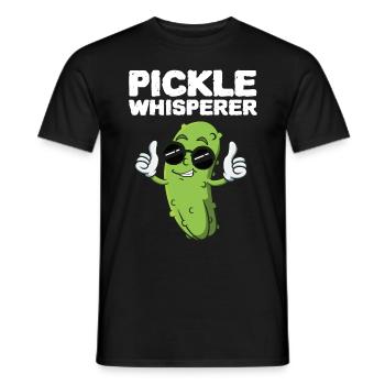 Pickle Whisperer - Männer T-Shirt - Schwarz - Vorne - AI Model Male 178 light (178cm)