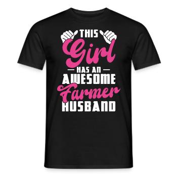 Farming Farmer Husband This Girl - Männer T-Shirt - Schwarz - Vorne - AI Model Male 178 light (178cm)