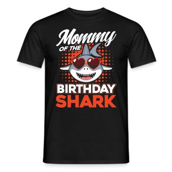 Maman du requin d’anniversaire - T-shirt homme - noir - Devant - AI Model Male 178 light (178cm)
