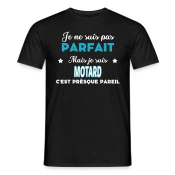 je ne suis pas parfait humour MOTARD - T-shirt homme - noir - Devant - AI Model Male 178 light (178cm)
