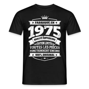 FABRIQUÉ EN 1975 - T-shirt homme - noir - Devant - AI Model Male 178 light (178cm)