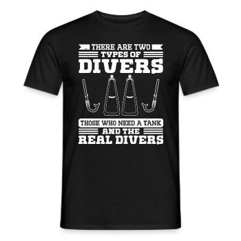 Apnée Deux types de plongeurs Apnée Plongeur Plongeur - T-shirt homme - noir - Devant - AI Model Male 178 light (178cm)