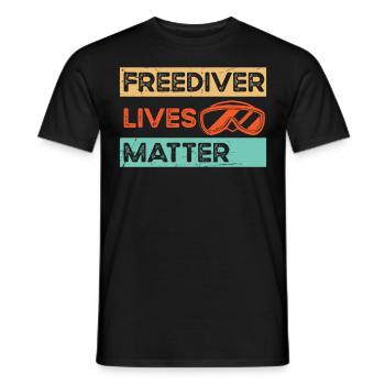 Freediver Lives Matter Freediving Apnea Diving - Männer T-Shirt - Schwarz - Vorne - AI Model Male 178 light (178cm)