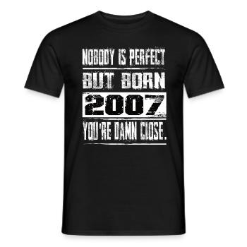 No one is perfect but born 2007 birthday - Men's T-Shirt - black - Front - AI Model Male 178 light (178cm)