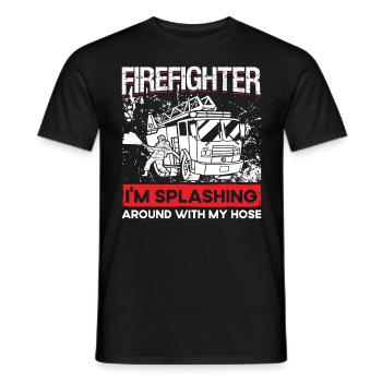 Feuerwehrmann Firefighter Splashing Around Brigade - Männer T-Shirt - Schwarz - Vorne - AI Model Male 178 light (178cm)