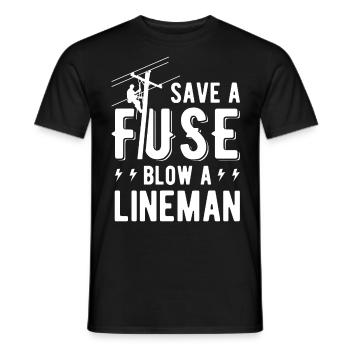 Save A Fuse Blow Un Lineman drôle pour Lineman - T-shirt homme - noir - Devant - AI Model Male 178 light (178cm)