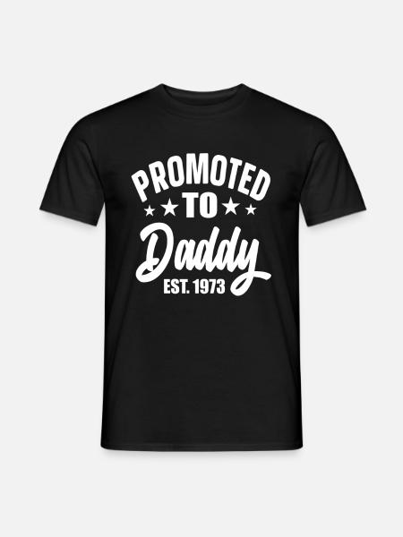Promoted To Daddy Est 1973 - Men's T-Shirt - black