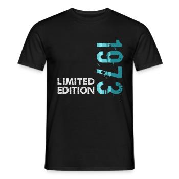 1973 Limited Edition - Männer T-Shirt - Schwarz - Vorne - AI Model Male 178 light (178cm)