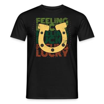 Feeling Lucky St. Patricks Day Kleeblatt - Männer T-Shirt - Schwarz - Vorne - AI Model Male 178 light (178cm)