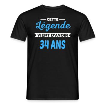 Cette Légende vient d'avoir 34 ans - T-shirt homme - noir - Devant - AI Model Male 178 light (178cm)