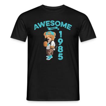1985 Birthday Teddy Bear Awesome since - Men's T-Shirt - black - Front - AI Model Male 178 light (178cm)