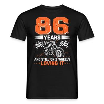 86 ans et toujours sur 2 roues 86e anniversaire - T-shirt homme - noir - Devant - AI Model Male 178 light (178cm)