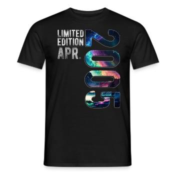 Édition Limitée 2005 Avril Anniversaire Aurores Boréales - T-shirt homme - noir - Devant - AI Model Male 178 light (178cm)