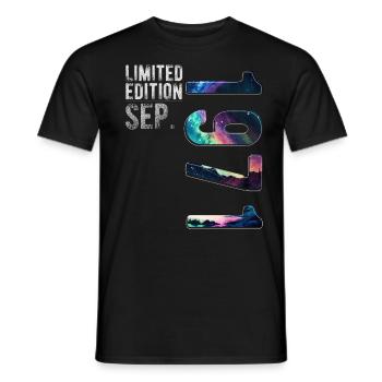 Year 1971 September Birthday Northern Lights - Men's T-Shirt - black - Front - AI Model Male 178 light (178cm)