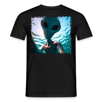 Alien Selfie - Unterwasserabenteuer - Männer T-Shirt - Schwarz - Vorne - AI Model Male 178 light (178cm)