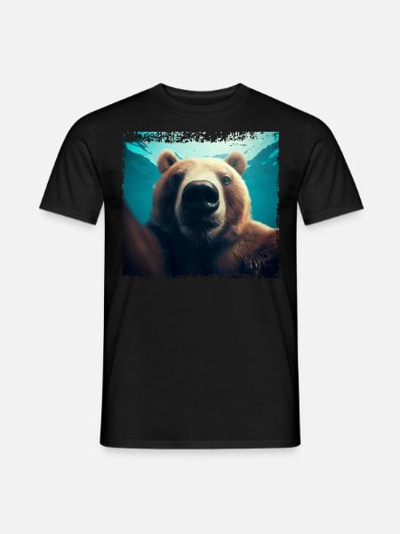 Bär Selfie im Unterwasserreich - Männer T-Shirt - Schwarz