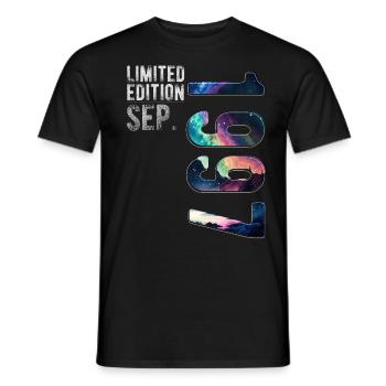 Year 1997 September Birthday Northern Lights - Men's T-Shirt - black - Front - AI Model Male 178 light (178cm)