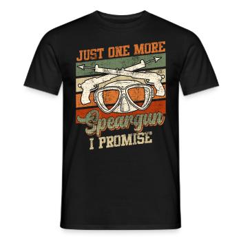 Spearfishing Just one more Speargun Fischjagd - Männer T-Shirt - Schwarz - Vorne - AI Model Male 178 light (178cm)