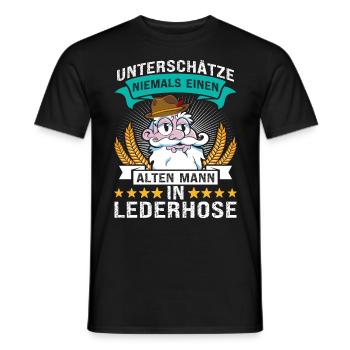 Unterschätze Niemals einen Alten Mann in Lederhose - Männer T-Shirt - Schwarz - Vorne - AI Model Male 178 light (178cm)