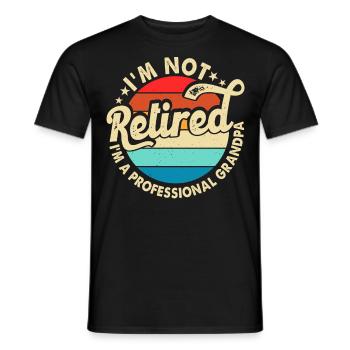 Rentner Opa - Männer T-Shirt - Schwarz - Vorne - AI Model Male 178 light (178cm)