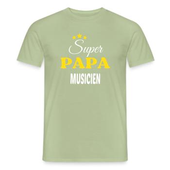 Super Papa MUSICIEN ANNIVERSAIRE - T-shirt homme - vert sauge - Devant - AI Model Male 178 light (178cm)