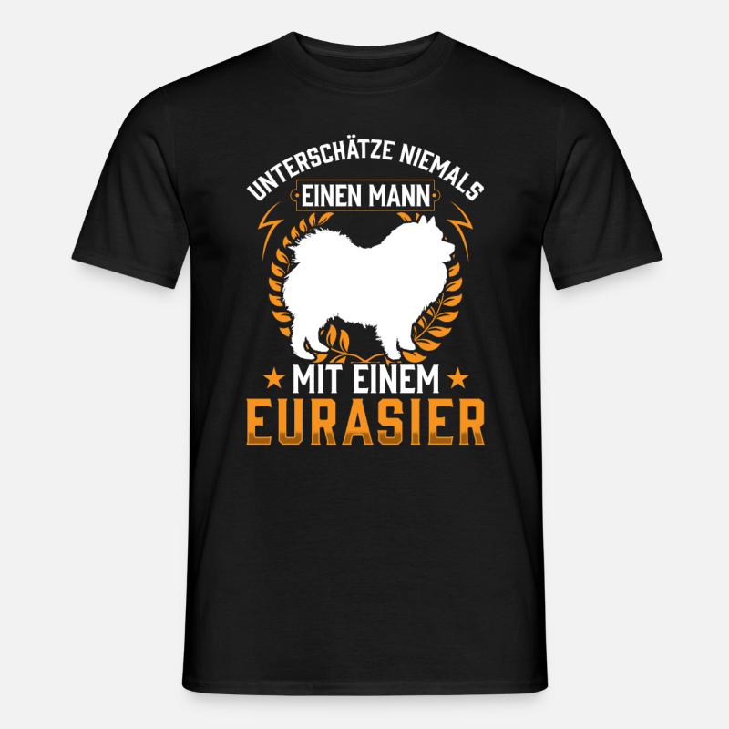 Mann mit Eurasier Eurasian Spitz - Männer T-Shirt - Schwarz