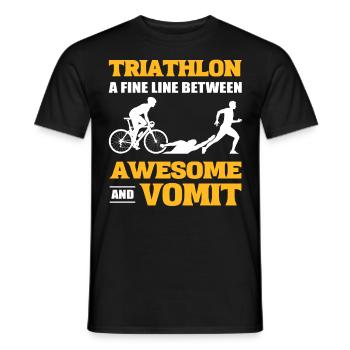 Triathlon Ein schmaler Grat zwischen Genialität - Männer T-Shirt - Schwarz - Vorne - AI Model Male 178 light (178cm)