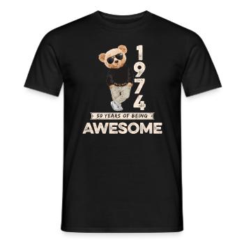 1974 Geburtstag Teddy Bär Being Awesome Orignal - Männer T-Shirt - Schwarz - Vorne - AI Model Male 178 light (178cm)