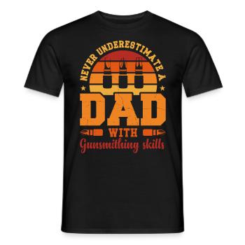 Mari Papa Héros Armurier rétro - T-shirt homme - noir - Devant - AI Model Male 178 light (178cm)