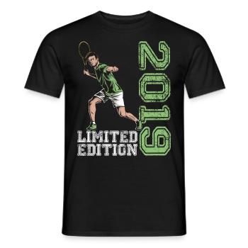 Limited Edition 2019 Limited Edition Tennis - Männer T-Shirt - Schwarz - Vorne - AI Model Male 178 light (178cm)