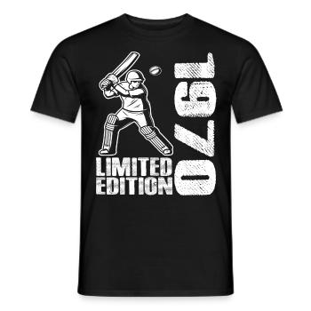 Limited Edition 1970 Limited Edition Cricket - Männer T-Shirt - Schwarz - Vorne - AI Model Male 178 light (178cm)