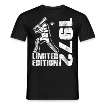 Édition limitée 1972 Édition limitée Cricket - T-shirt homme - noir - Devant - AI Model Male 178 light (178cm)