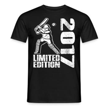 Limited Edition 2017 Limited Edition Cricket - Männer T-Shirt - Schwarz - Vorne - AI Model Male 178 light (178cm)