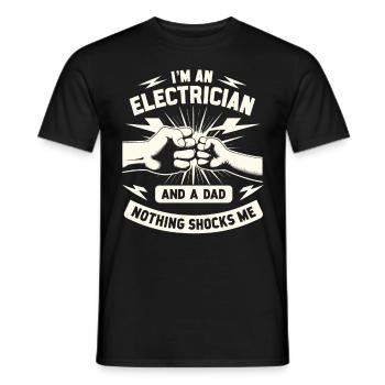 Elektriker Elektroniker Elektroinstallateur - Männer T-Shirt - Schwarz - Vorne - AI Model Male 178 light (178cm)