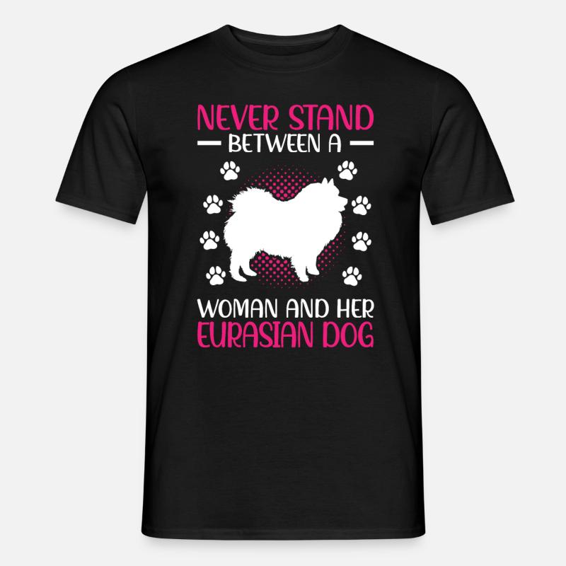 Frau und ihr Eurasier Eurasian Spitz - Männer T-Shirt - Schwarz